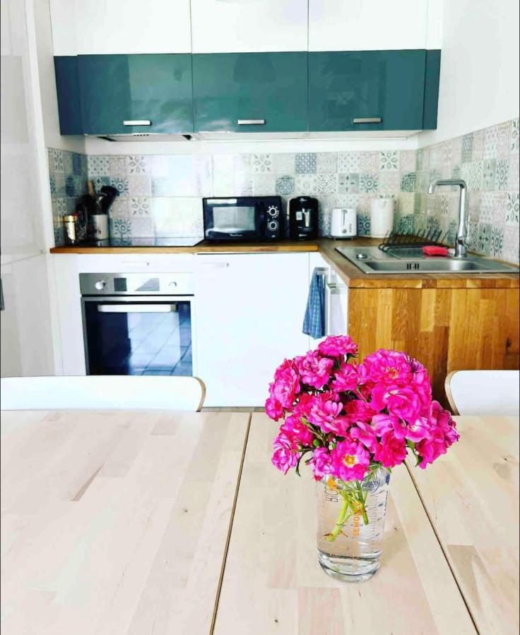 Logement Exceptionnel Avec Jardin Proche Disney Apartment Montevrain Ngoại thất bức ảnh