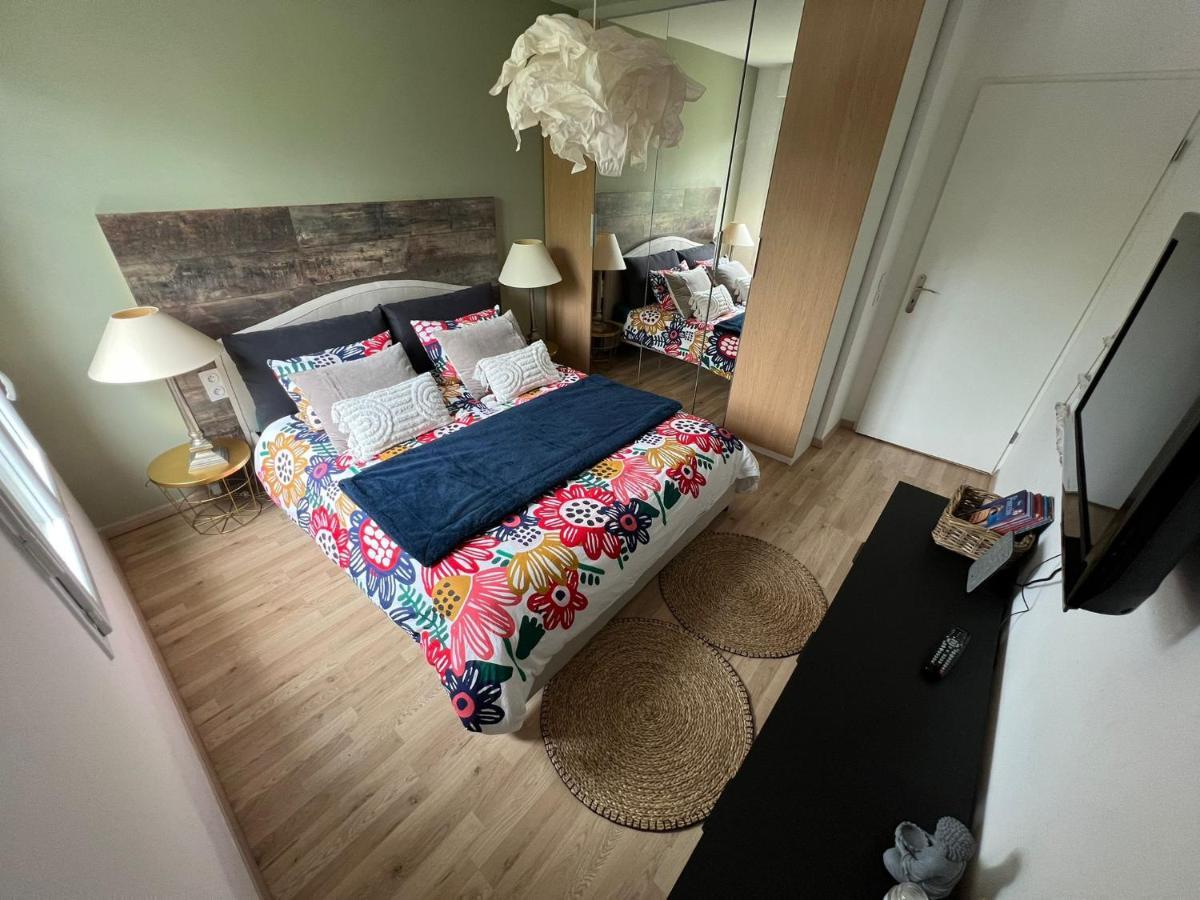 Logement Exceptionnel Avec Jardin Proche Disney Apartment Montevrain Ngoại thất bức ảnh